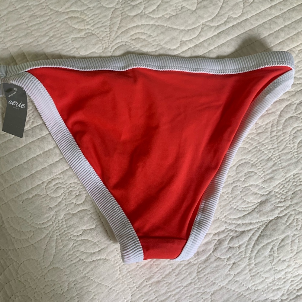Aerie triangle bikini bottom - Picture 3 of 3
